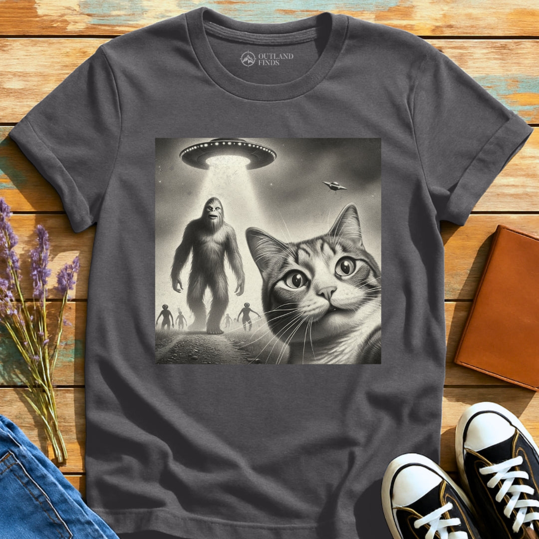Cat Bigfoot Selfie T-Shirt