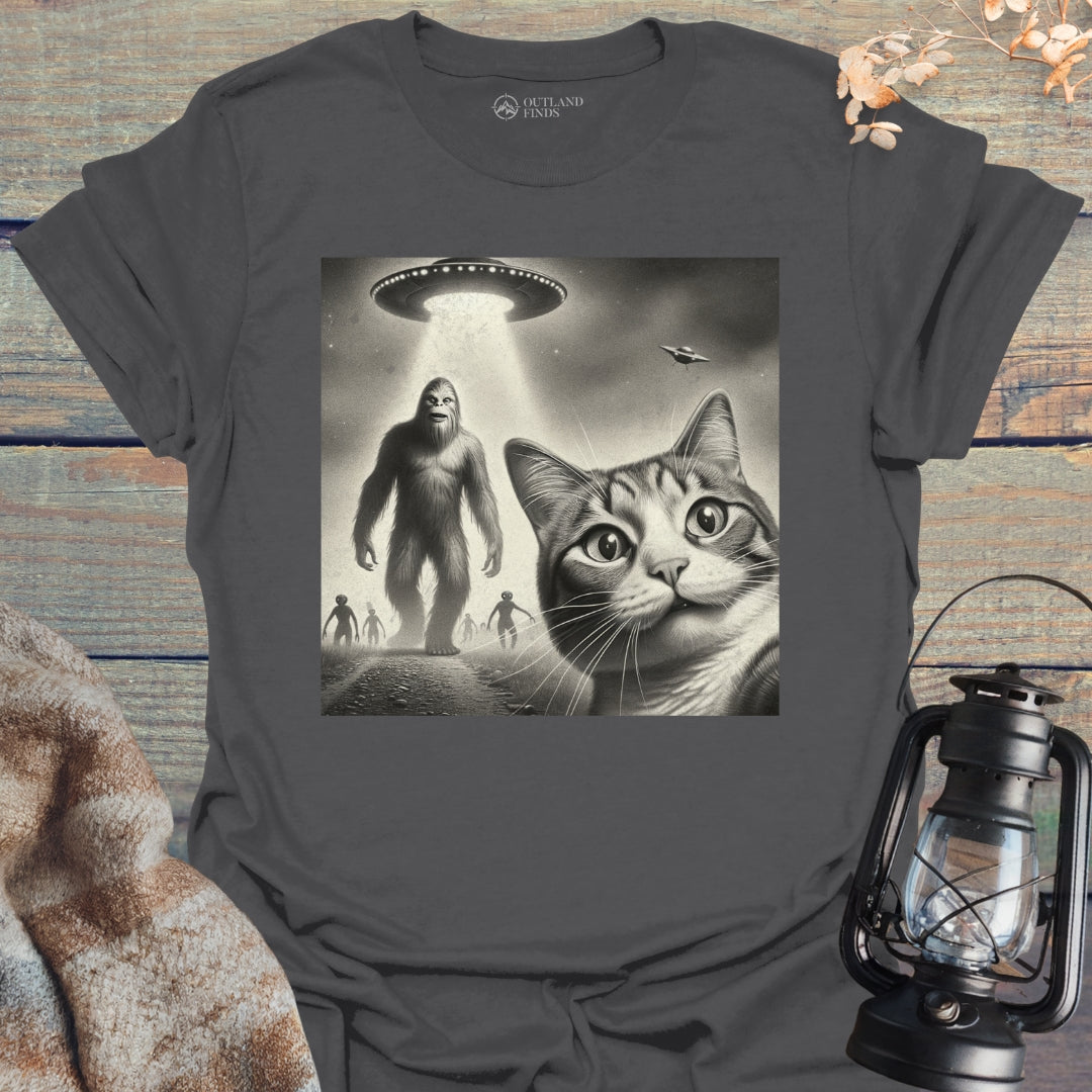 Cat Bigfoot Selfie T-Shirt
