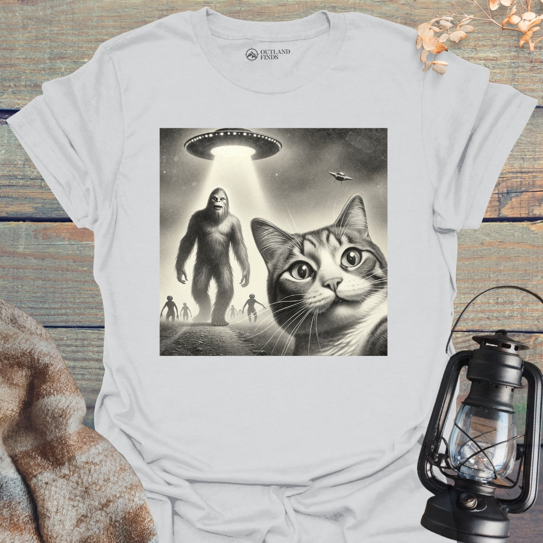 Cat Bigfoot Selfie T-Shirt