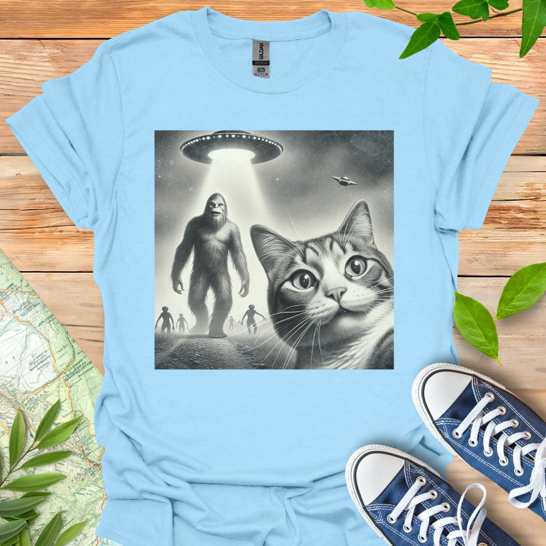 Cat Bigfoot Selfie T-Shirt