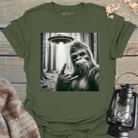 Bigfoot Selfie T-Shirt