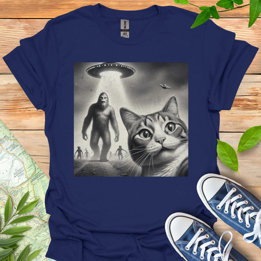 Cat Bigfoot Selfie T-Shirt