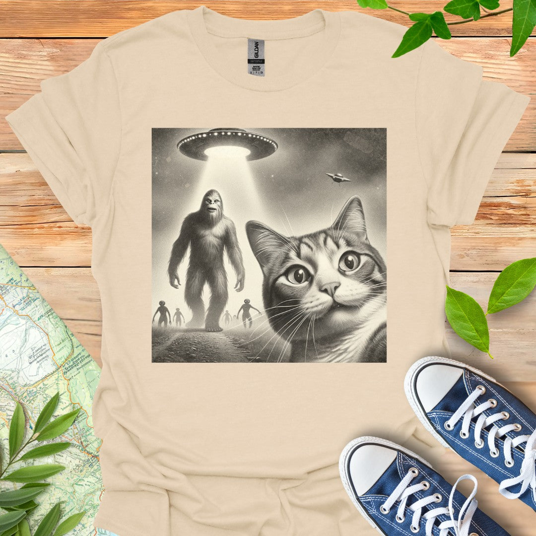 Cat Bigfoot Selfie T-Shirt